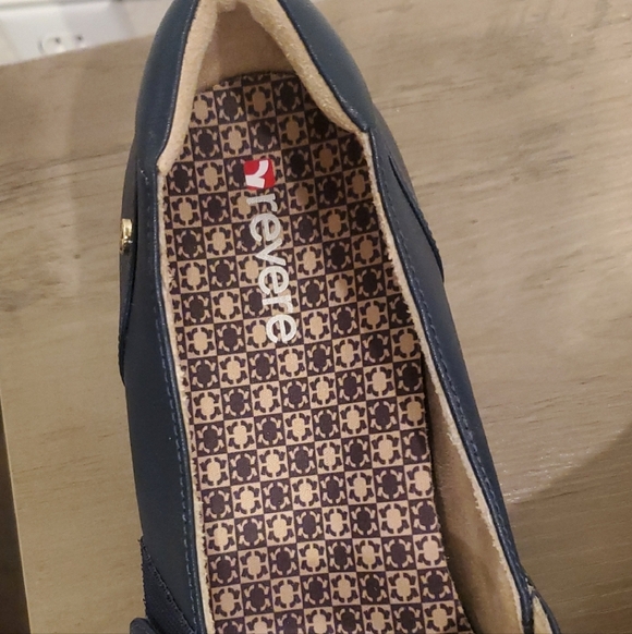 Revere new Navy Blue Mary Jane Flats with Buckle. - Picture 2 of 3